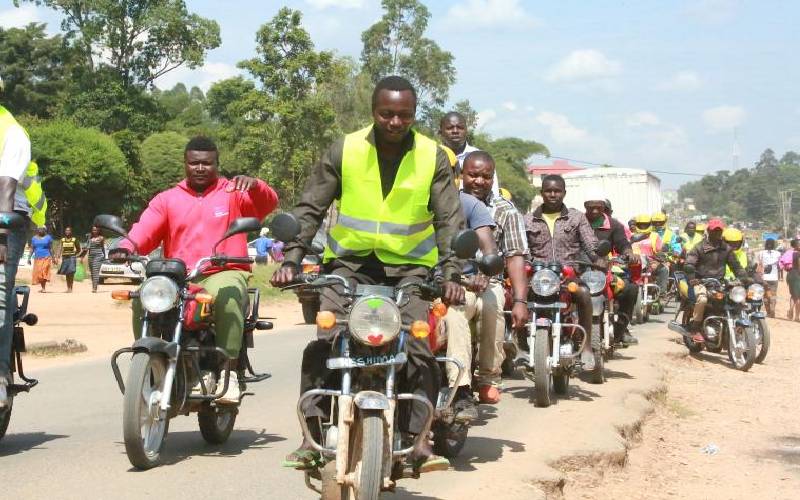 Kenya: Polisi yawatia mbaroni waendesha bodaboda 16 kwa kumshambulia mwanamke