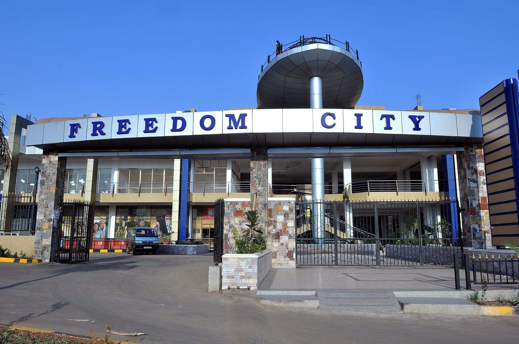 Mmiliki wa Freedom City Mall amehojiwa kuhusu mkanyagano wa mkesha wa mwaka mpya