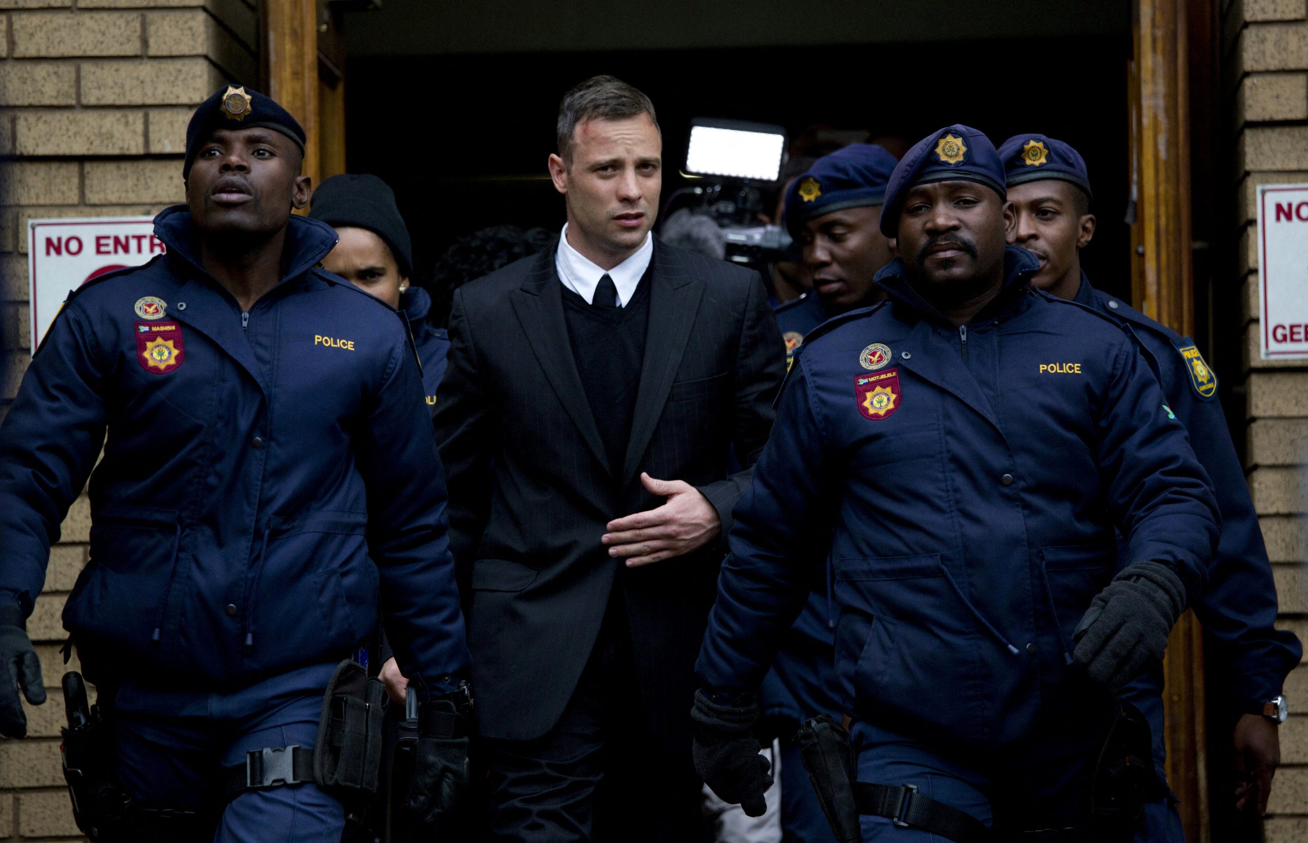 S.Africa’s ex-Olympic runner Oscar Pistorius released on parole 11 years after murdering girlfriend