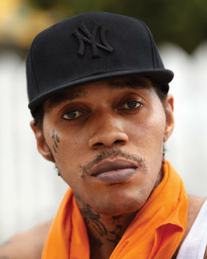 Mwanamuziki wa Dancehall Vybz Kartel Aachiliwa Baada ya Miaka 13 Jela