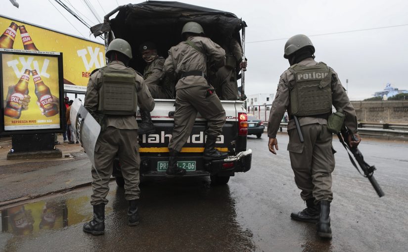 Polisi nchini Msumbuji  watumia mabomu ya machozi kuwatawanya waandamanaji