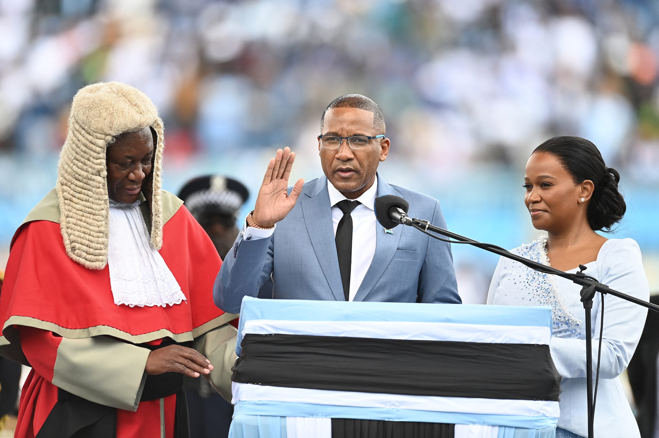 Botswana’s new president takes oath in ‘new dawn’