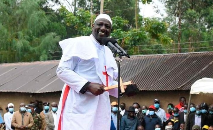 Ruto: Sijuti Kuyapatia Makanisa Pesa!