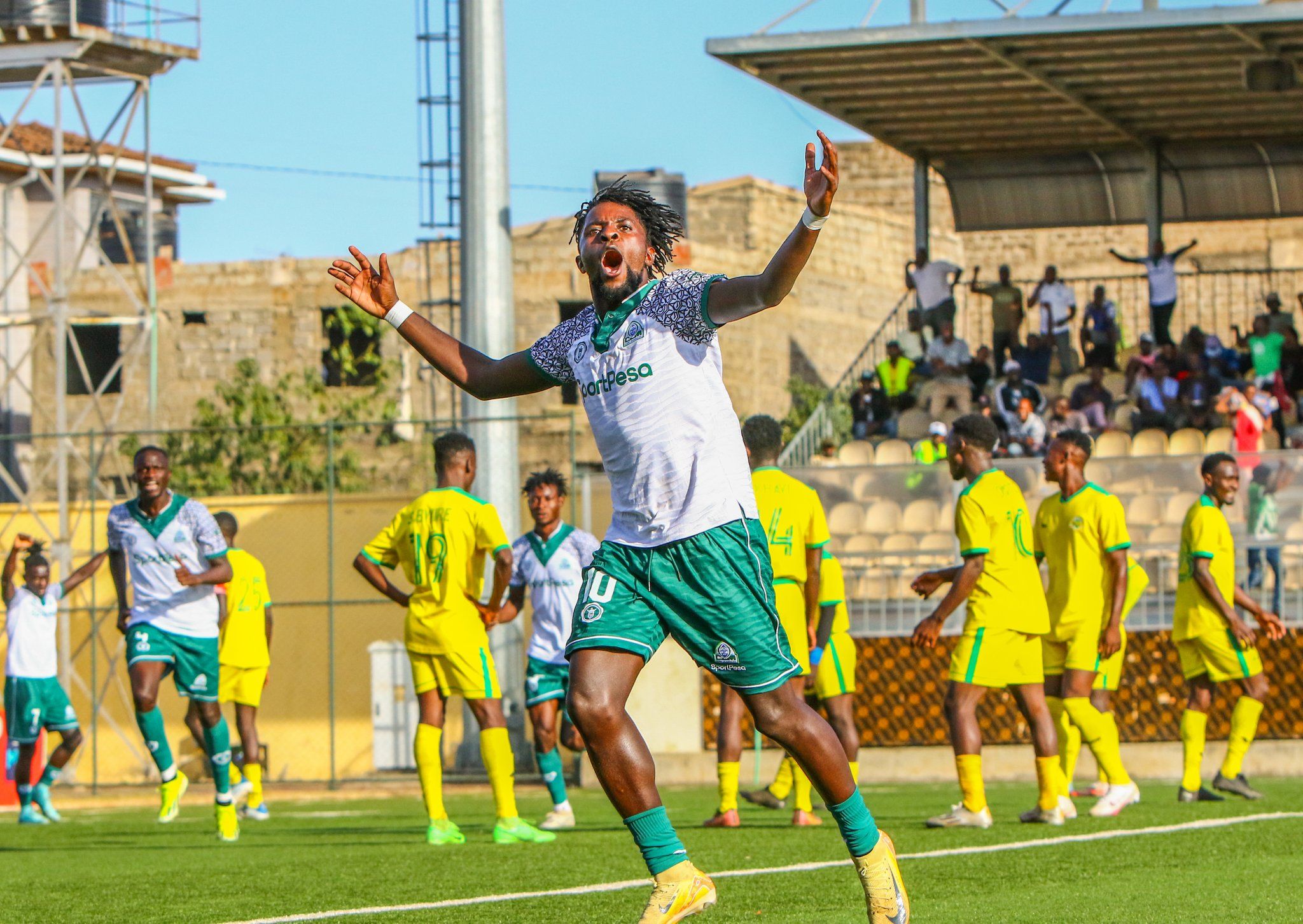 Gor Mahia thrash Kariobangi Sharks to keep title hopes alive