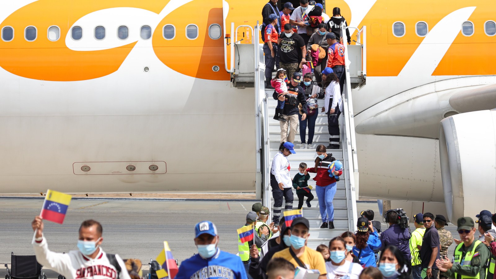 Venezuelans Flown Home as US Deportation Flights Resume