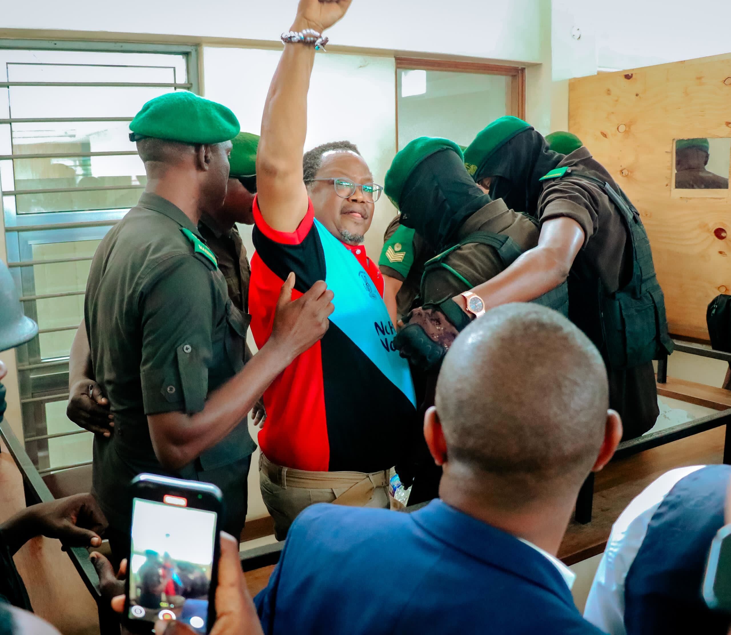Lissu alalamikia matumizi mabaya ya Mahakama, achoshwa na ahirisho la mara kwa mara