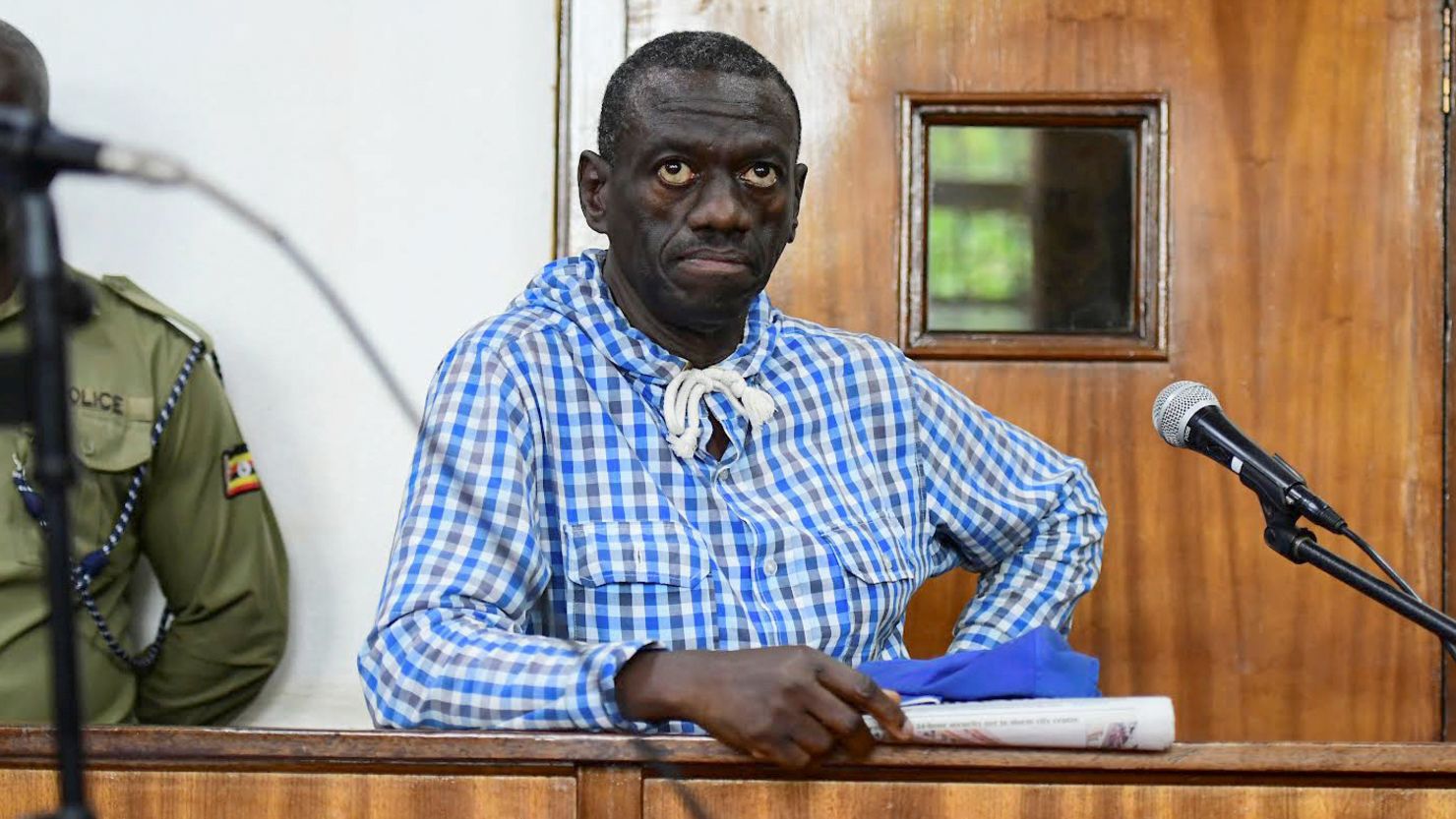 Besigye asusia kusikiliza kesi ya uhaini inayomkabili, ataka Jaji wa kesi hiyo ajiondoe