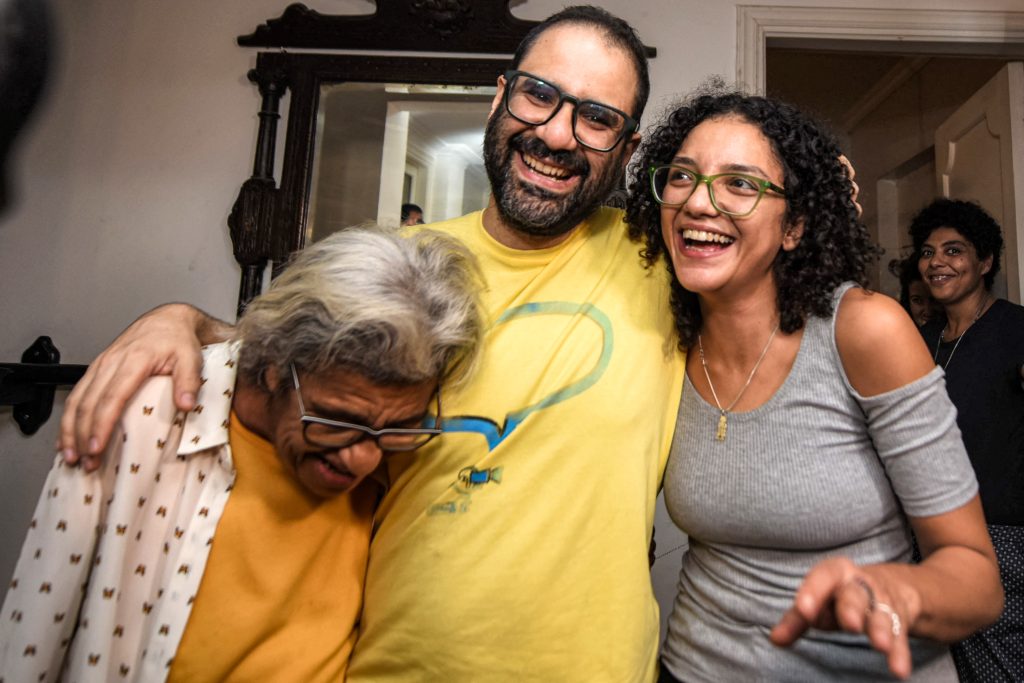 Activist Abdel Alaa freed after president Sisi pardon - Mwanzo TV