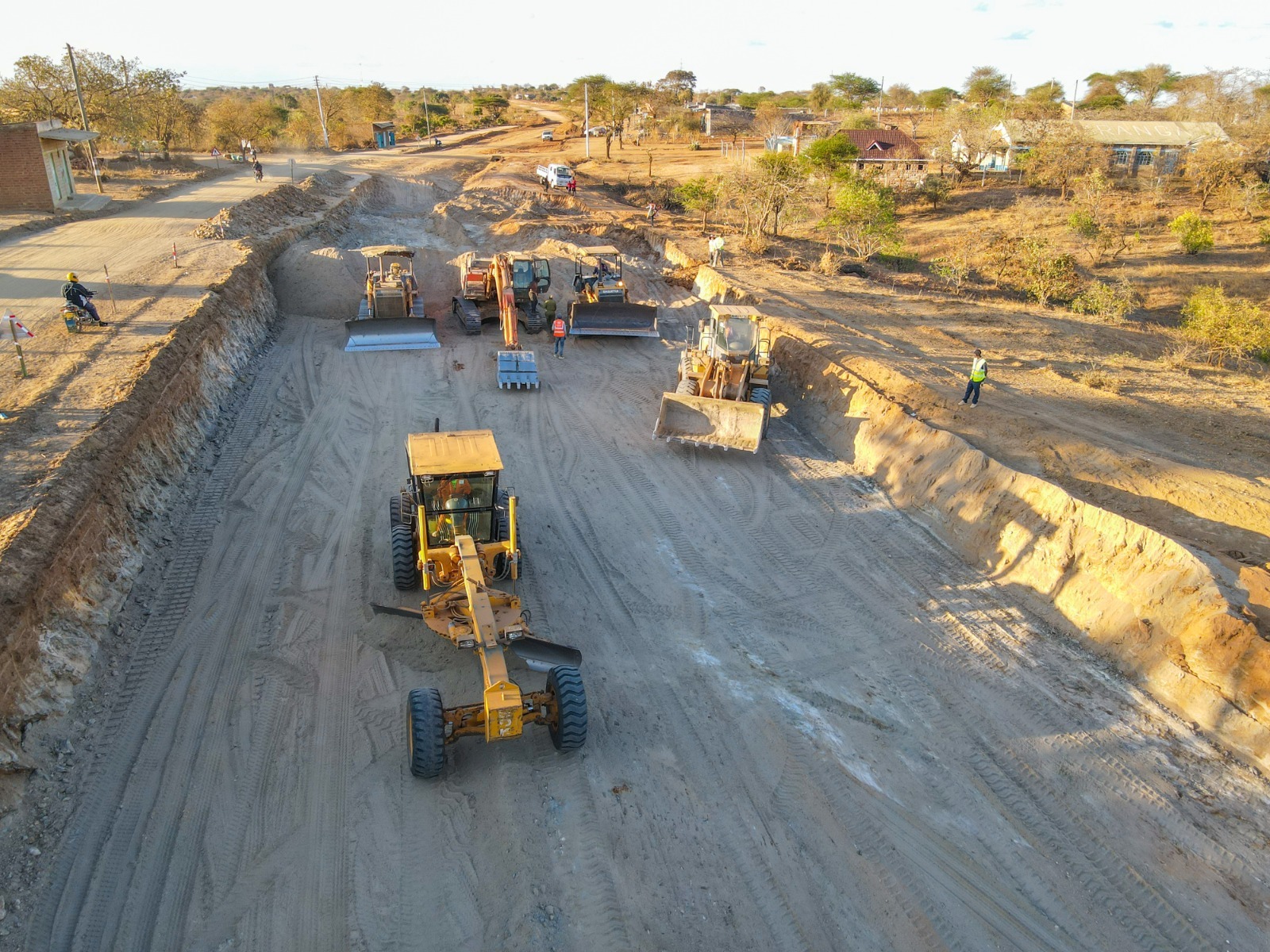 Key Inter-County Road Project Gains Momentum in Eastern Kenya,