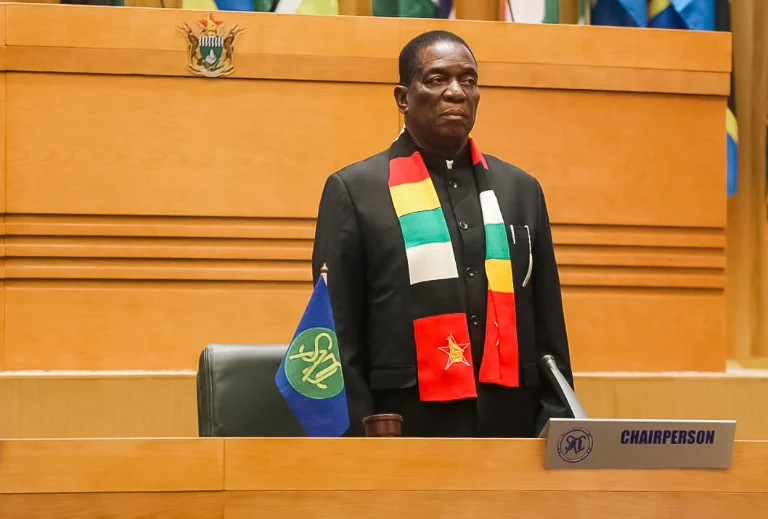 Zimbabwe’s cabinet backs bill to extend presidential term limit