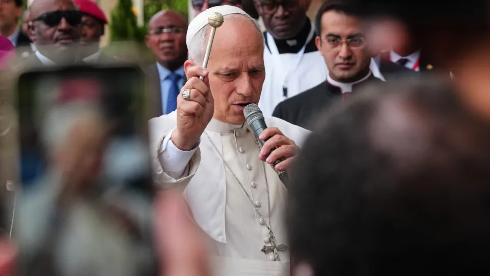 Pope in Equatorial Guinea Criticises Prison Conditions