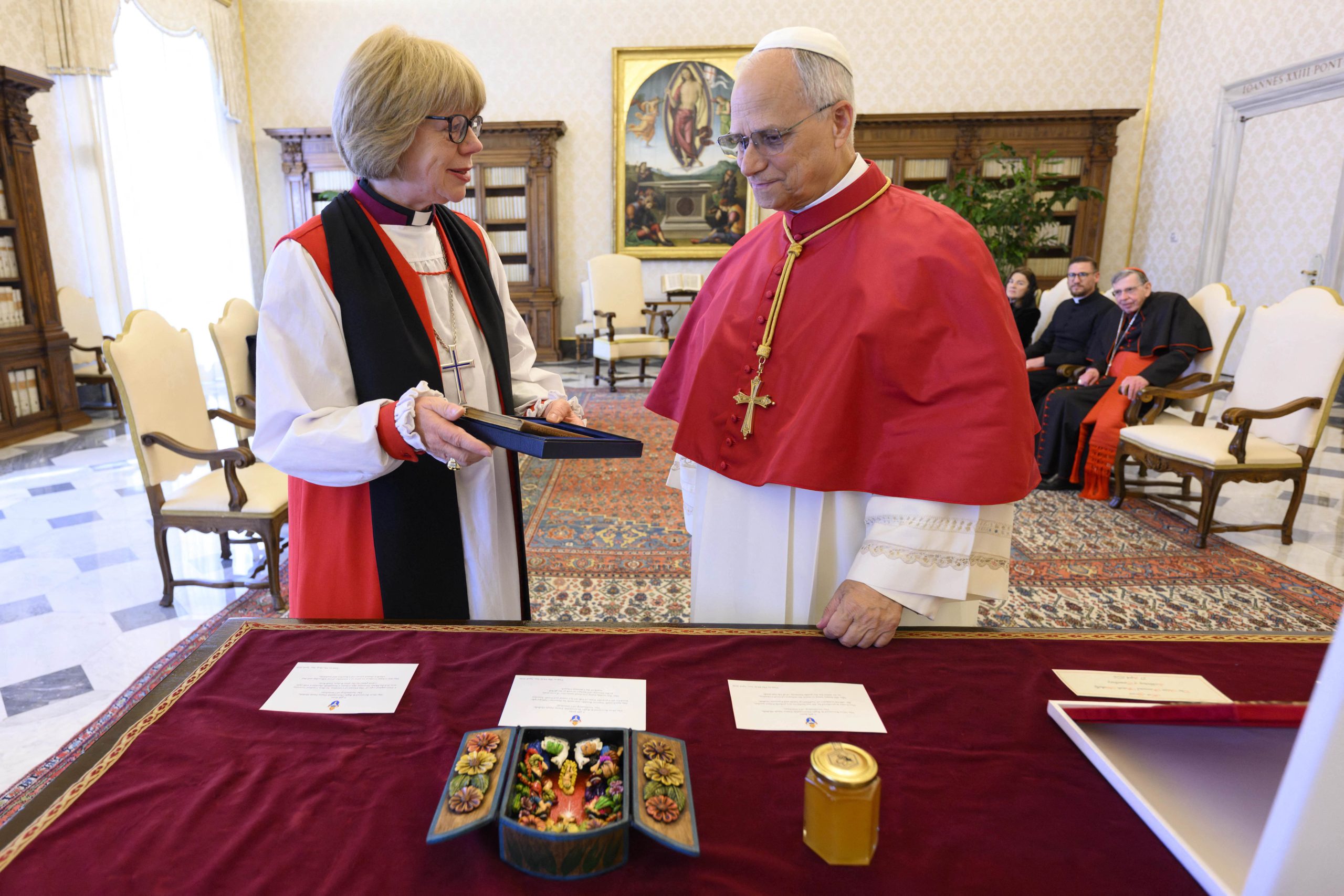 Pope Leo Meets First Woman Archbishop of Canterbury