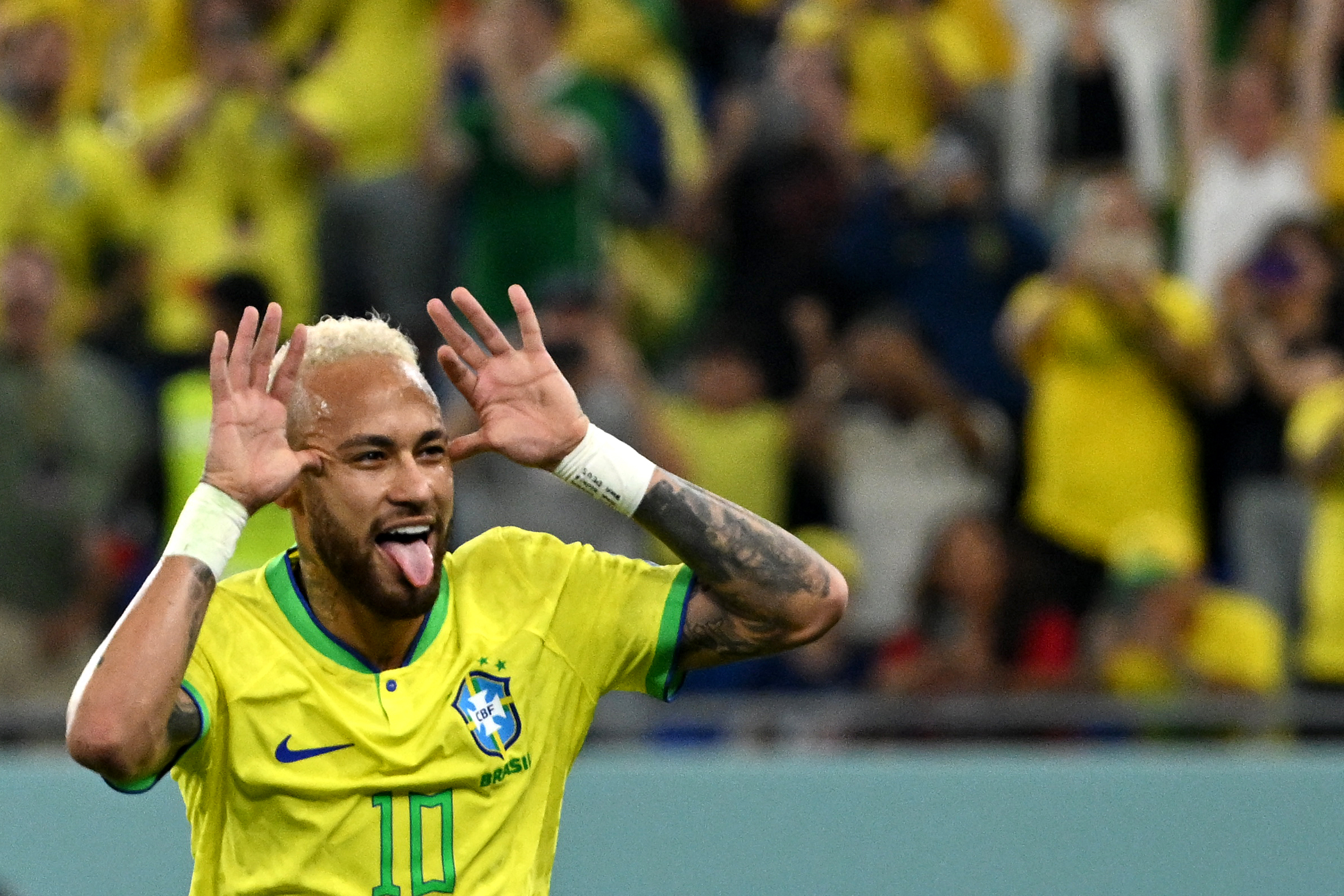 Neymar Jr. included in Brazil World Cup squad