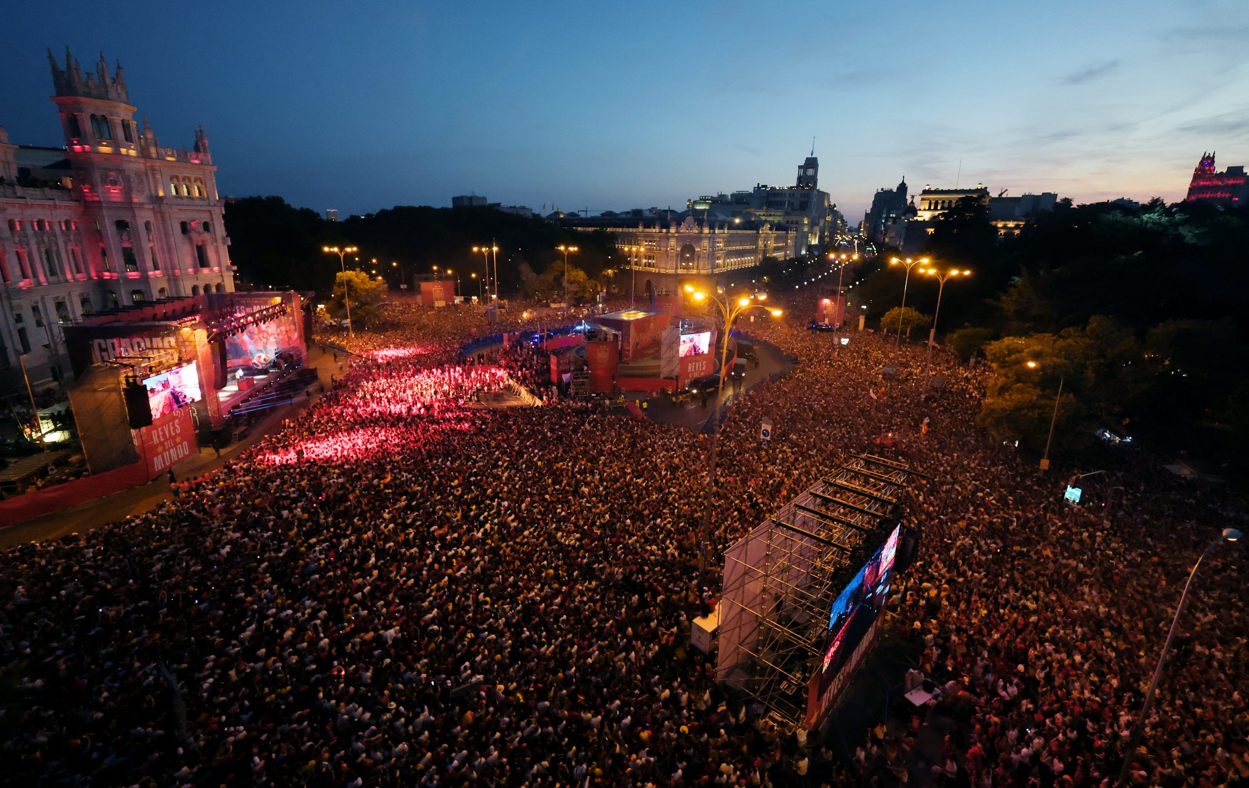 Spain stars lap up adulation of estimated two million on World Cup parade