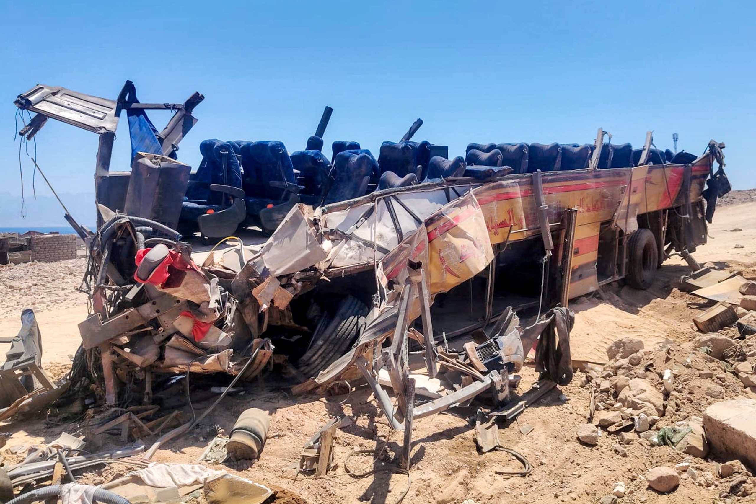 Bus Crash in Egypt’s Sinai Kills 22, Including 10 Jordanians