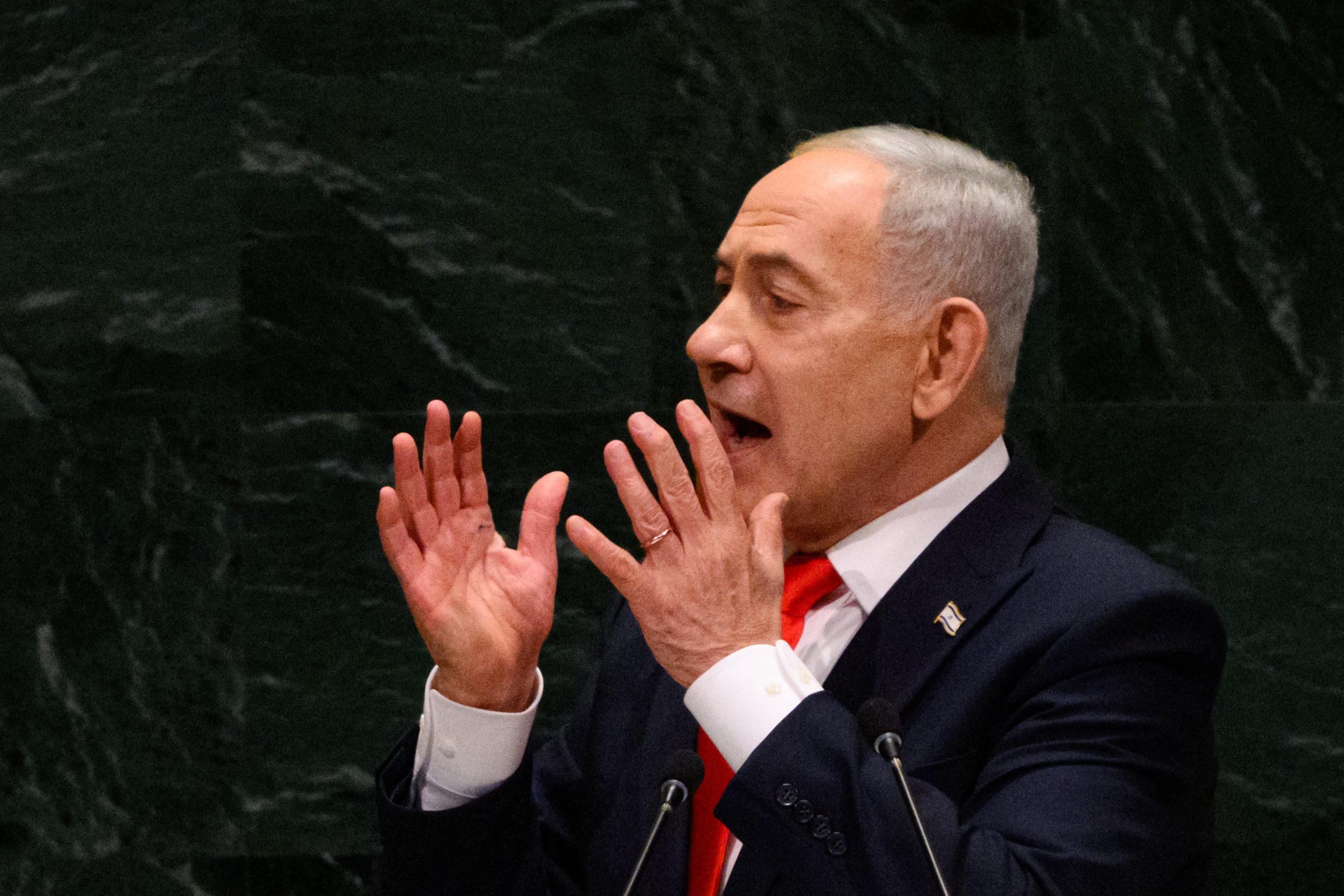 Israel says ‘jihadist’ pilot tried to crash flight from Dubai