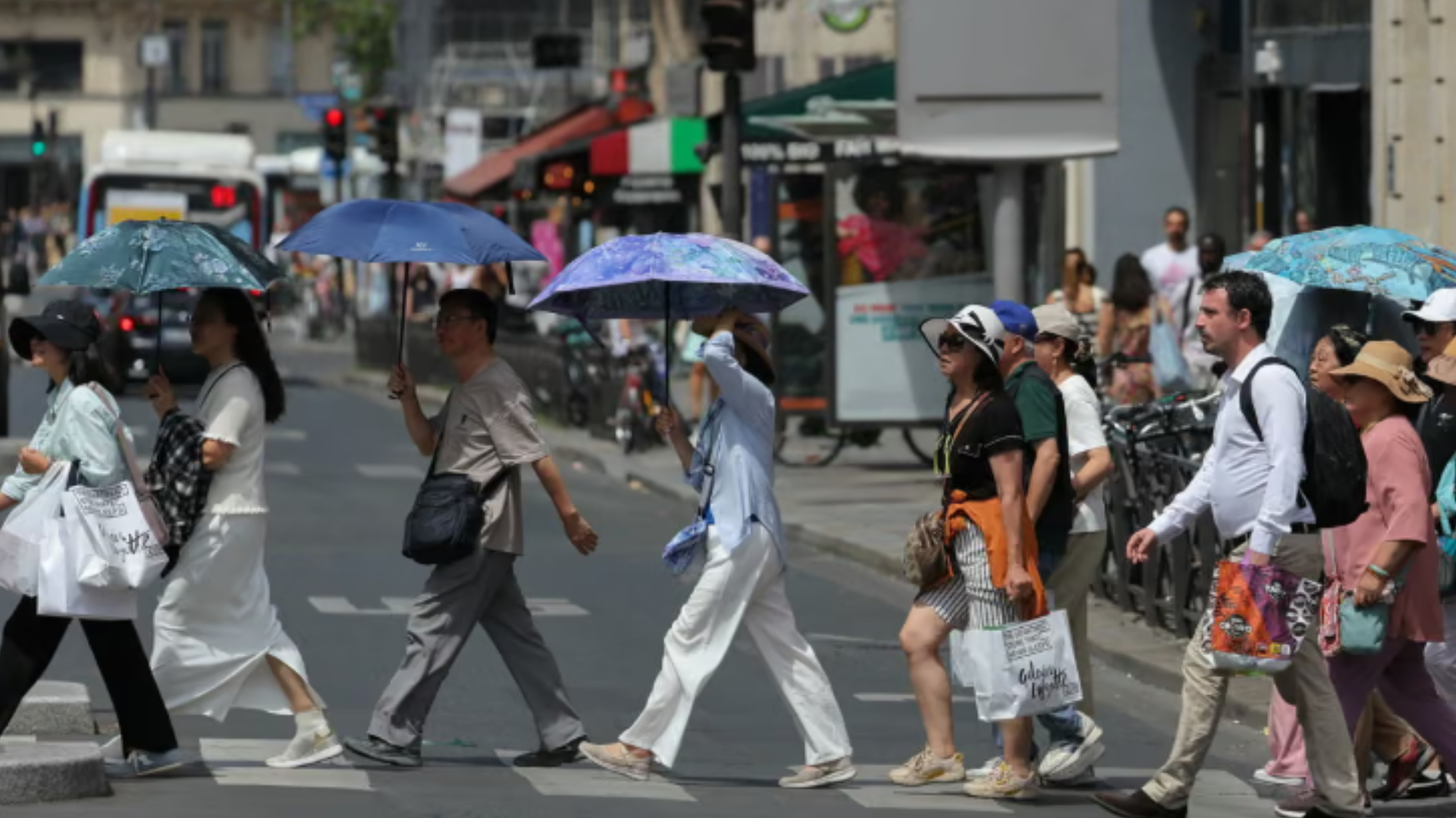 Almost 8,000 Excess Deaths in France’s Scorched Summer: statistics
