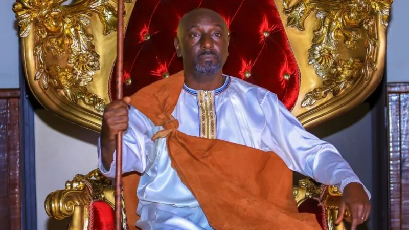 Journalist to be crowned in Uganda kingdom after dispute